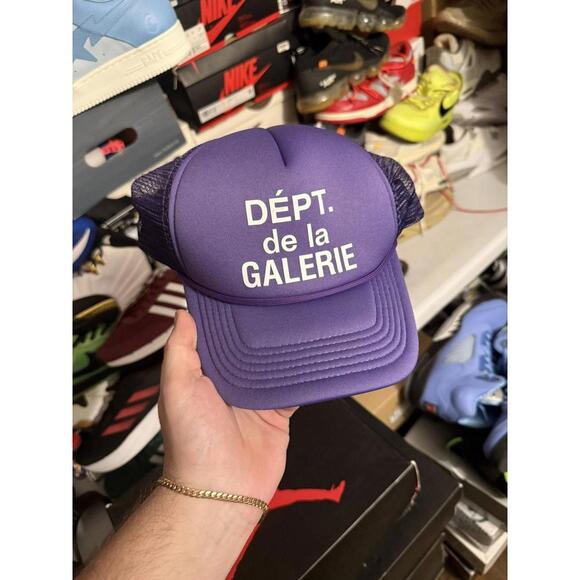 Gallery dept trucker hat purple
